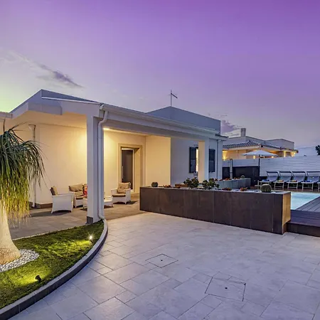 Loredana By Santa Maria Del Focallo