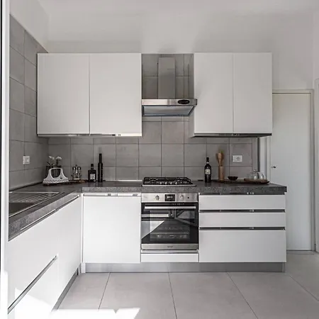 Loredana By * Santa Maria Del Focallo